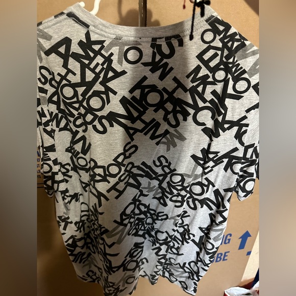 Michael Kors T-shirt - Picture 3 of 3